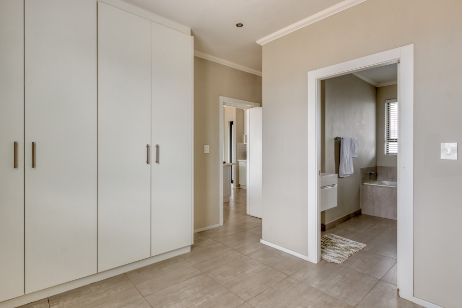 2 Bedroom Property for Sale in Sitari Country Estate Western Cape